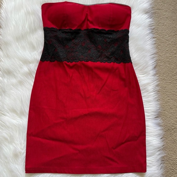 Y2K McBling Body Central Red Lace Strapless Mini Dress NWT Large - Picture 1 of 8